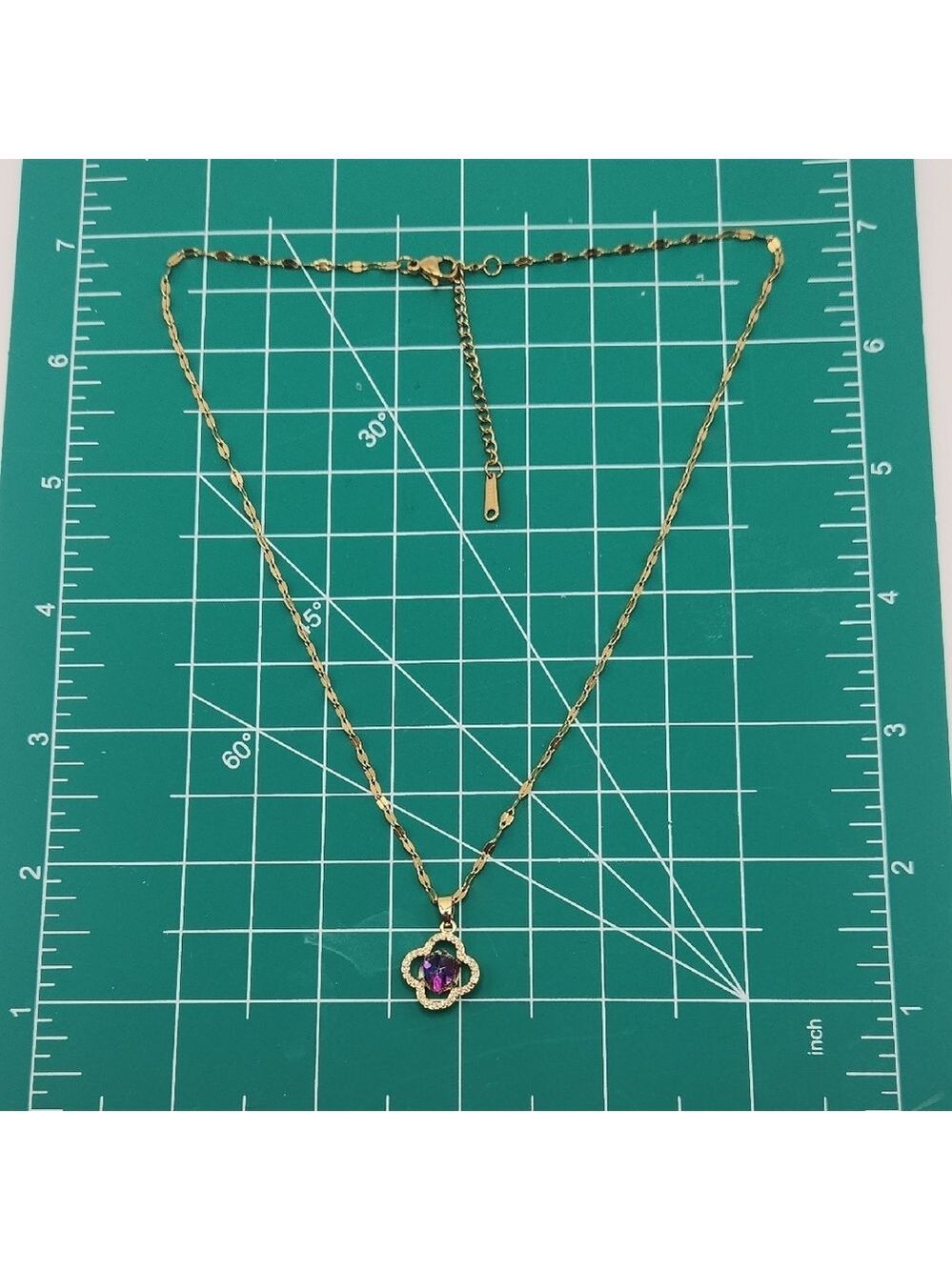 18k Gold Plated Stainless Steel Lip Chain , Prism Style Clover Pendant - Picture 6 of 8